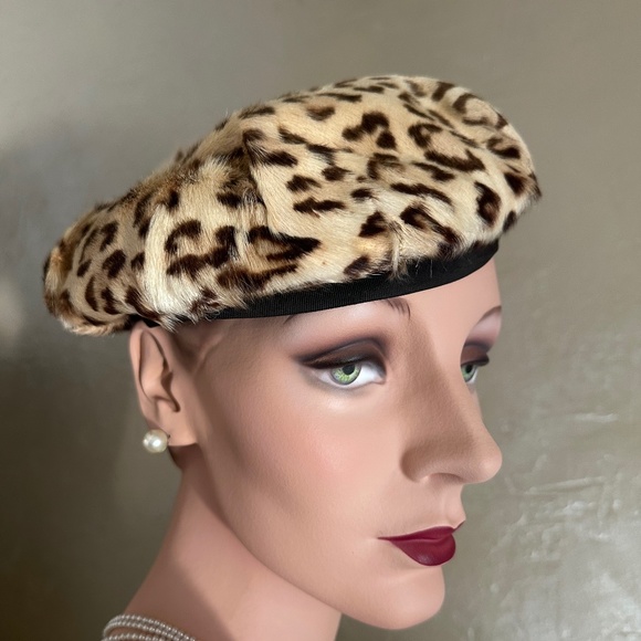 GENUINE 1940s\' LEOPARD FUR TAM WITH BLACK GROSGRAIN BAND & BOW main image 9